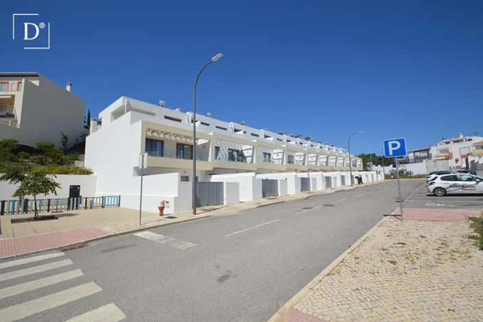 Image No.26-3 Bed Villa for sale