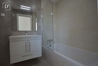 1-12124-a6143ebb3cb0547d86cbab874af8e5c603a53