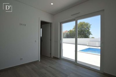 1-12124-a6143ebb3cb0547d86cbab874af8e5c603a53