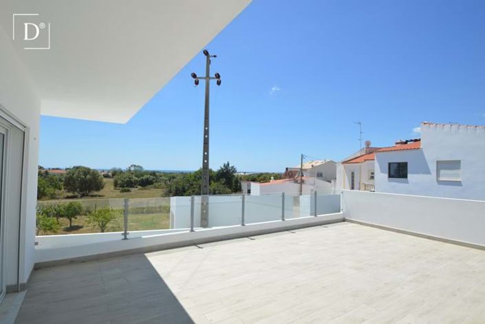 Image No.29-4 Bed Villa for sale