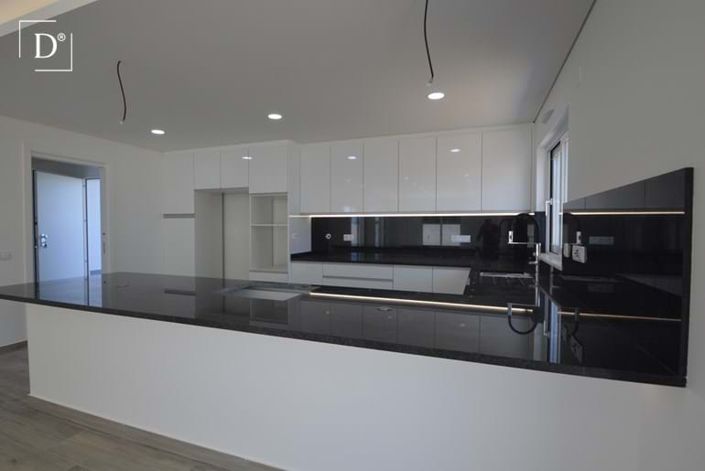 Image No.6-4 Bed Villa for sale