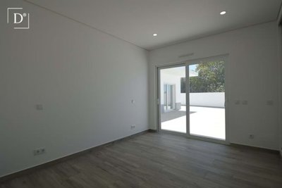 1-12124-a6143ebb3cb0547d86cbab874af8e5c603a53