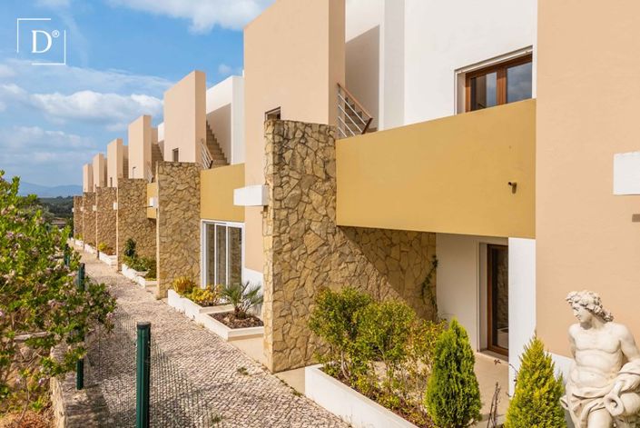 Image No.1-3 Bed Villa for sale