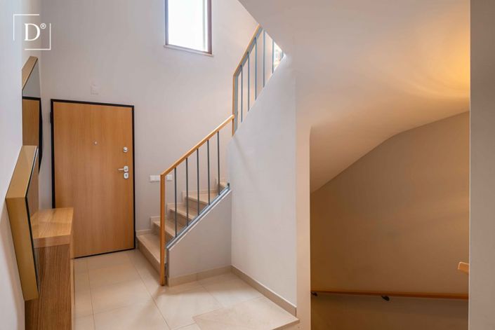 Image No.13-3 Bed Villa for sale