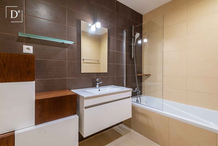 Image No.18-3 Bed Villa for sale