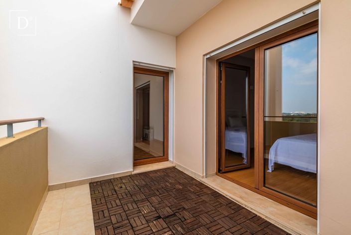 Image No.20-3 Bed Villa for sale