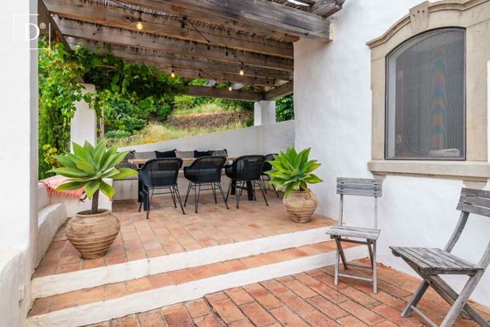 Image No.19-4 Bed Villa for sale