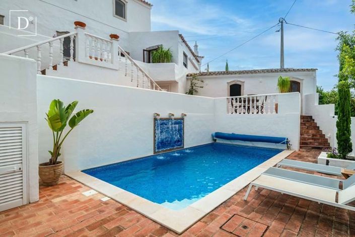 Image No.5-4 Bed Villa for sale