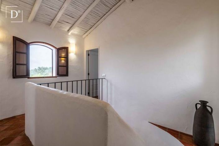 Image No.22-4 Bed Villa for sale