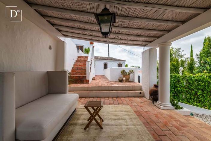 Image No.37-4 Bed Villa for sale