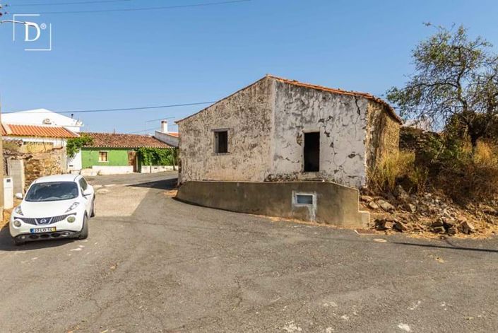 Image No.3-1 Bed Villa for sale