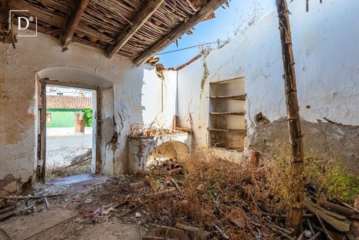 Image No.8-1 Bed Villa for sale