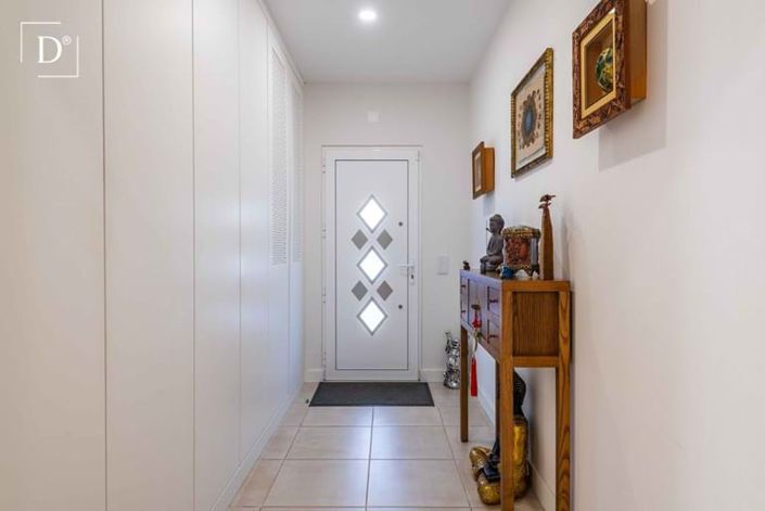 Image No.18-3 Bed Villa for sale