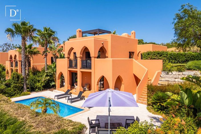 Image No.1-3 Bed Villa for sale