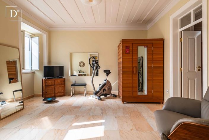 Image No.13-5 Bed Villa for sale