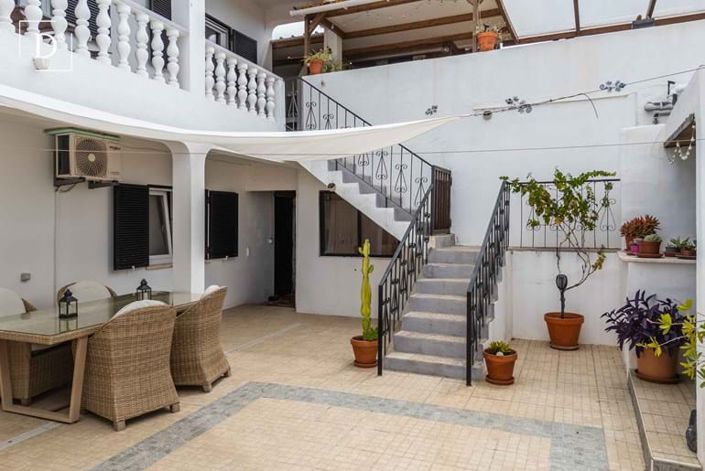 Image No.22-5 Bed Villa for sale