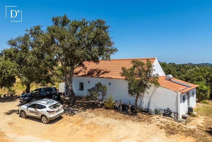 Image No.1-3 Bed Villa for sale