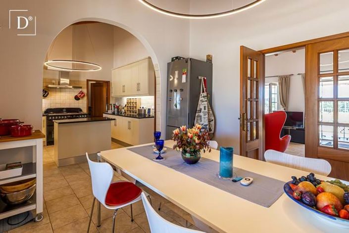 Image No.10-4 Bed Villa for sale