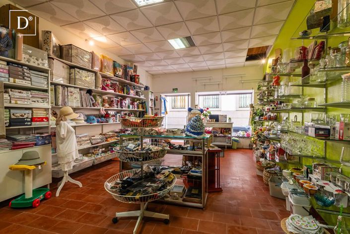 Image No.29-4 Bed Apartment for sale