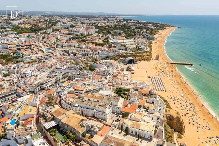 Image No.2-3 Bed Villa for sale