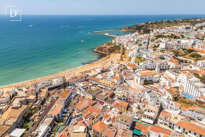 Image No.20-3 Bed Villa for sale