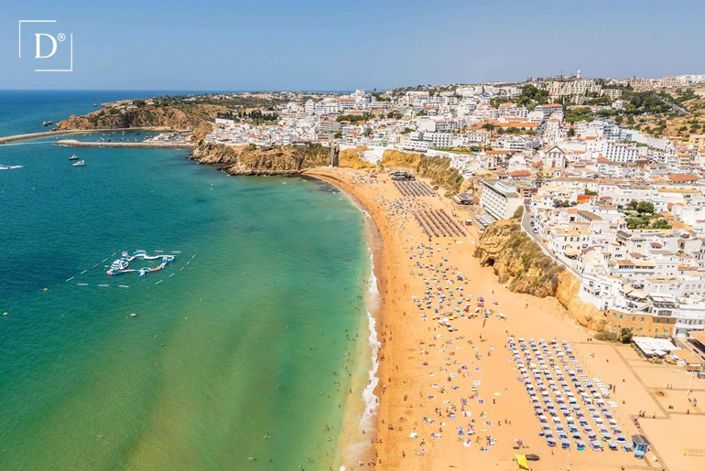 Image No.30-3 Bed Villa for sale