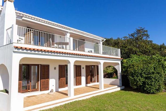 Image No.1-4 Bed Villa for sale