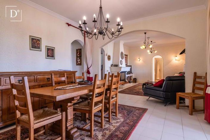 Image No.29-3 Bed Villa for sale