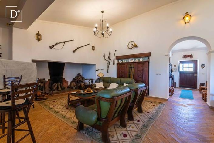 Image No.7-3 Bed Villa for sale