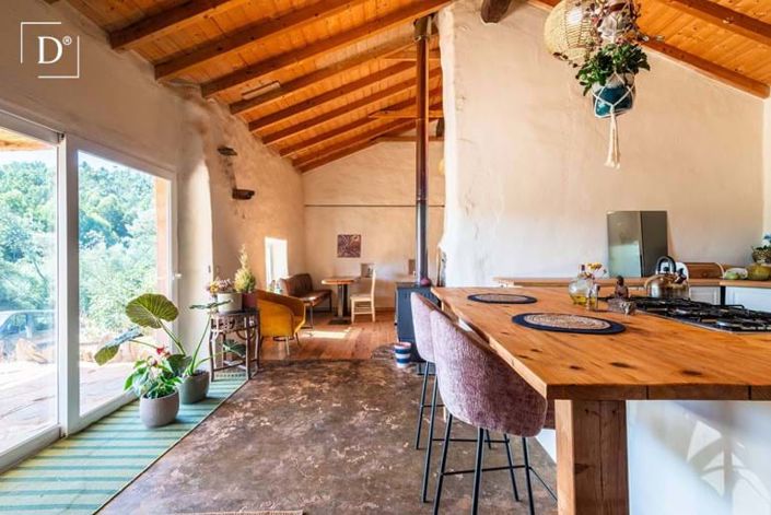 Image No.10-4 Bed Villa for sale