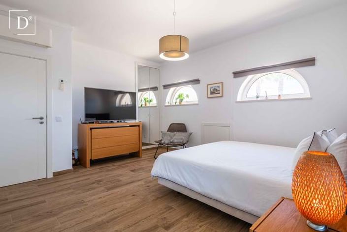 Image No.23-4 Bed Villa for sale