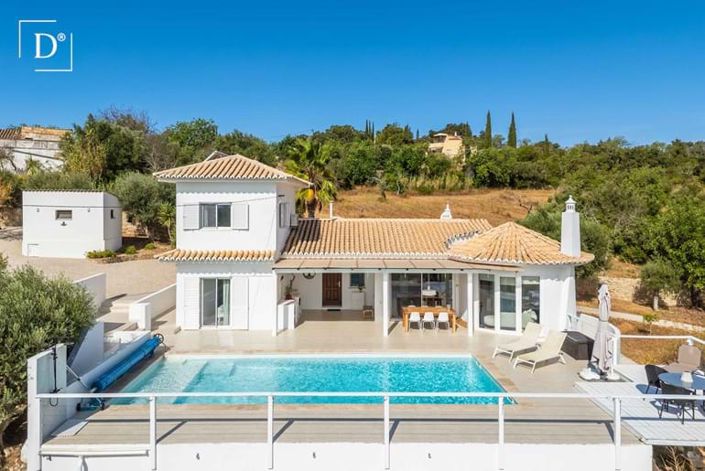 Image No.1-3 Bed Villa for sale
