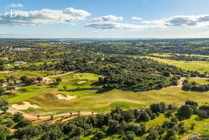 Image No.21-2 Bed Apartment for sale