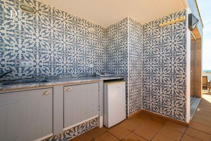 Image No.21-2 Bed Apartment for sale