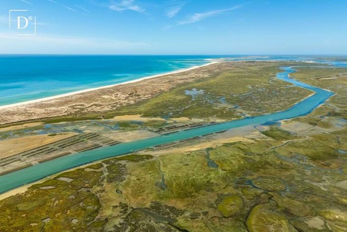 Image No.28-2 Bed Apartment for sale