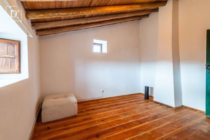 Image No.9-5 Bed Villa for sale