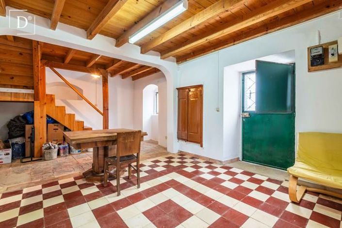 Image No.2-5 Bed Villa for sale