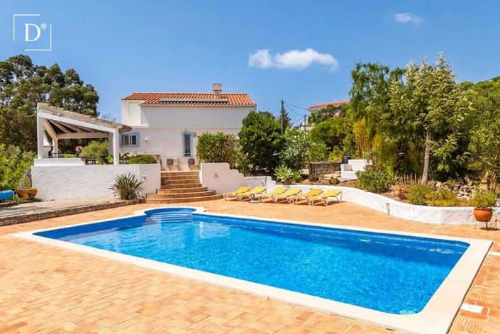 Image No.1-4 Bed Villa for sale