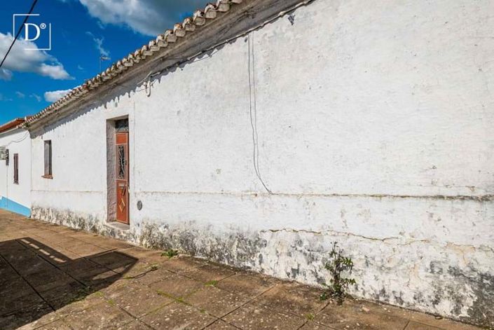 Image No.26-2 Bed Villa for sale