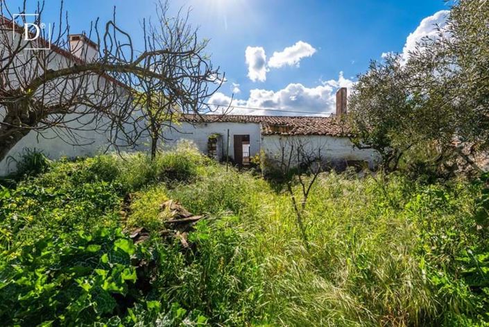 Image No.6-2 Bed Villa for sale