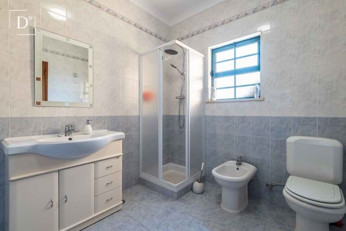 Image No.19-3 Bed Villa for sale