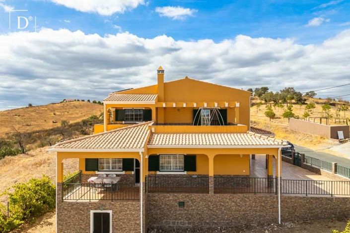 Image No.25-3 Bed Villa for sale