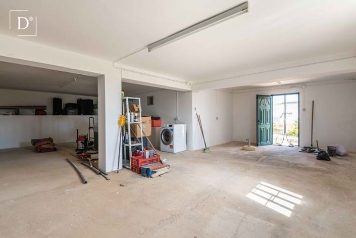 Image No.31-3 Bed Villa for sale