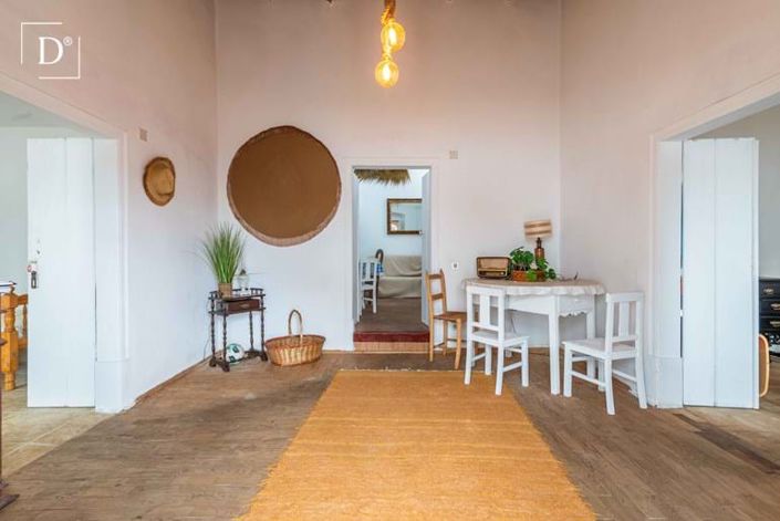 Image No.3-4 Bed Villa for sale