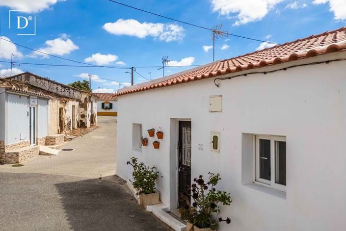 Image No.13-1 Bed Villa for sale