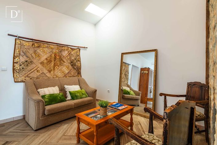 Image No.9-1 Bed Villa for sale