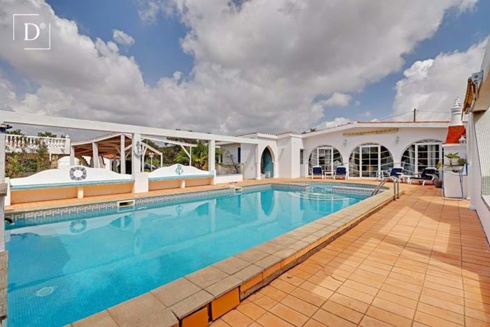 Image No.1-5 Bed Villa for sale