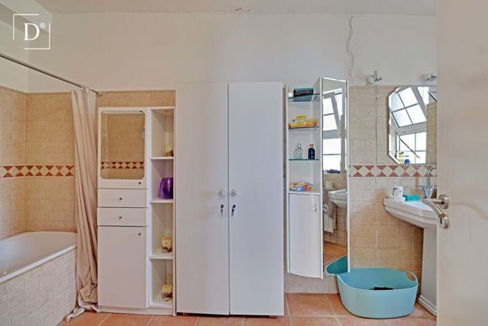 Image No.11-5 Bed Villa for sale