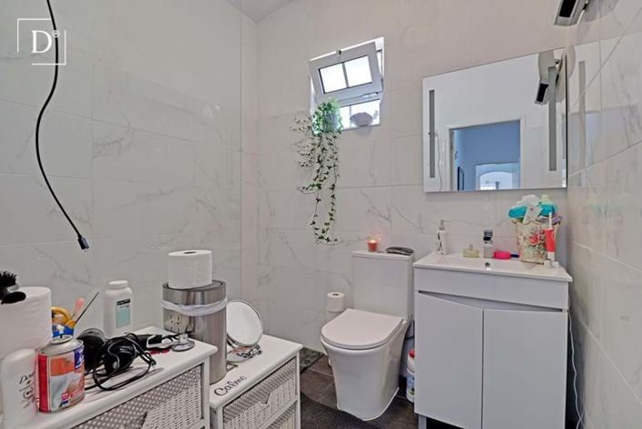 Image No.13-5 Bed Villa for sale