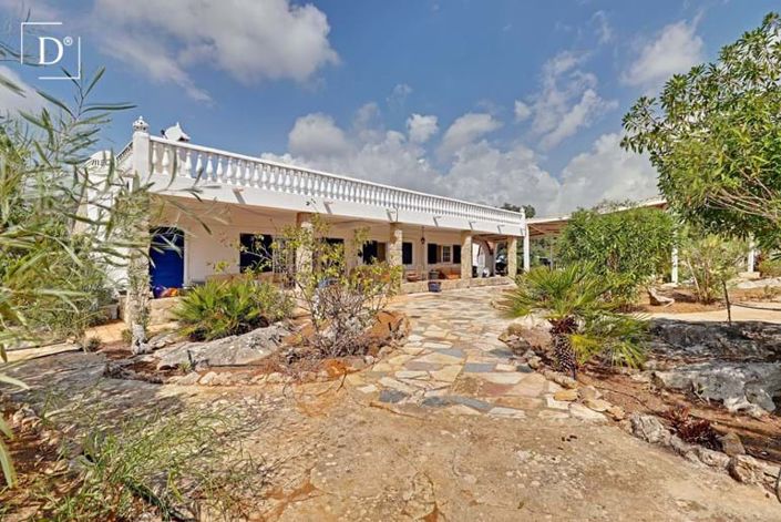 Image No.15-5 Bed Villa for sale